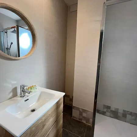 Bizi I,ii,iii Апартаменты